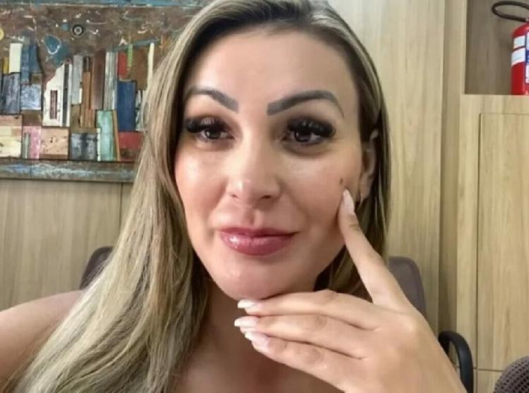 Andressa Urach perde a guarda do filho para exmarido 'vou lutar até o fim' Famosos