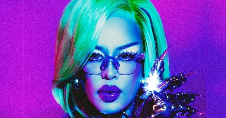 Gloria Groove celebra o amor em nova turn�