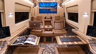 JetVan: conhe�a o utilit�rio de luxo que tem feito sucesso entre os jogadores