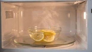 O jeito mais f�cil de limpar micro-ondas que remove at� a sujeira mais antiga e pesada