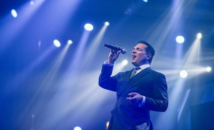 Surpresa boa! TV Aparecida festeja duas décadas com show de Daniel