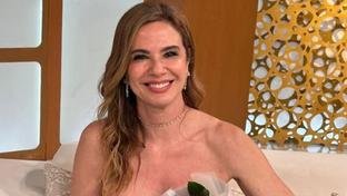 Luciana Gimenez deixa RedeTV! após 25 anos e emissora emite comunicado: “Encerramento”
