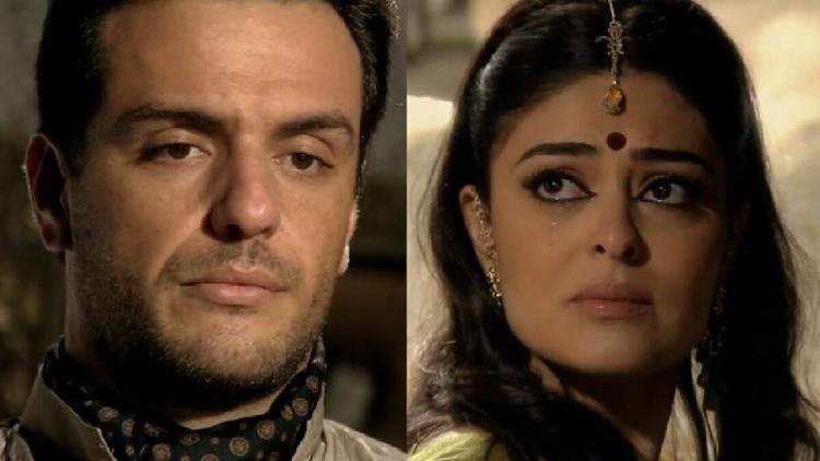 Resumo do cap�tulo de C�mplices de um Resgate que vai ao ar ter�a-feira, 17 de janeiro Resumo do cap�tulo de Travessia que vai ao ar ter�a-feira, 17 de janeiro Resumo do cap�tulo de Caminho das �ndias que vai ao ar segunda-feira, 16 de janeiro