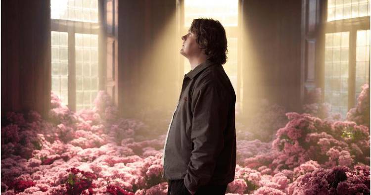 Lewis Capaldi relembra momento difícil em bastidores de show