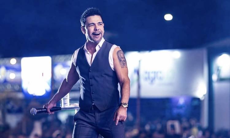 A apresentadora Astrid Fontenelle teve o celular furtado em Bel�m, no Par�; sertanejo debocha e alfineta posicionamento pol�tico da famosa

