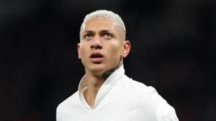 Richarlison choca ao revelar depress�o profunda: 'Pensei em jogar o carro' - foto: Richarlison