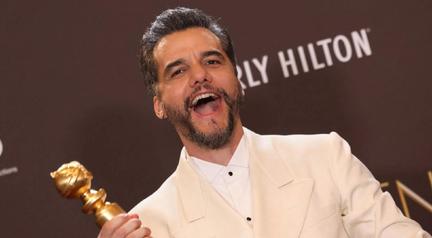 Com homenagem a Wagner Moura, Vit�ria vence Atl�tico-MG em casa por 2 a 0