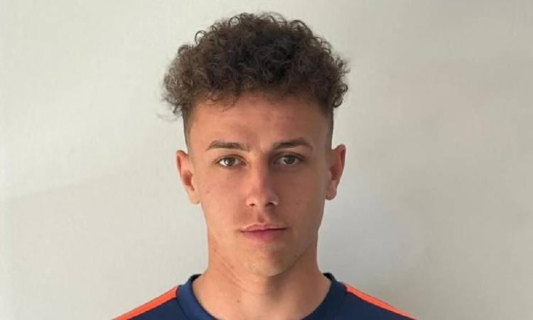 Jogador de 19 anos perde a vida ap�s se afogar em �cido estomacal