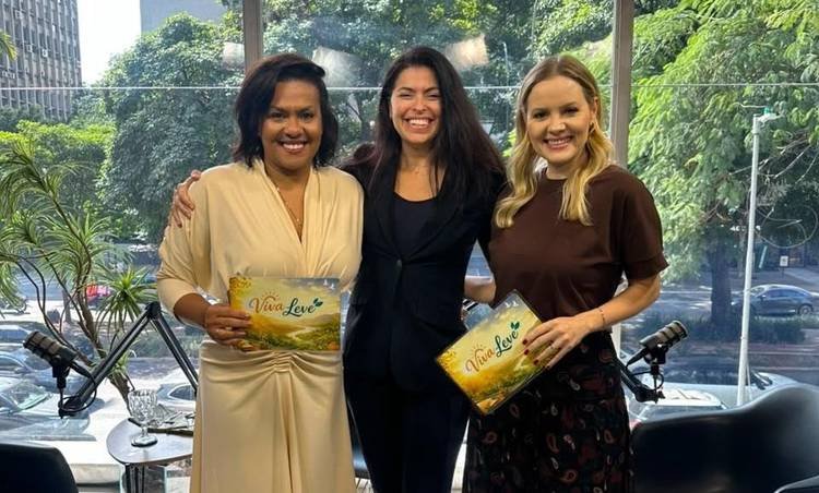 Marisy Idalino participa da estreia do programa de Paty e Alessandra Alves