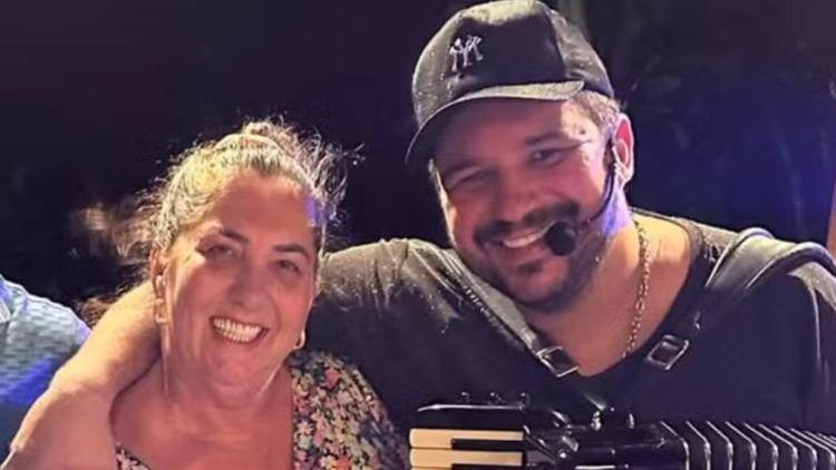 Margareth Serr�o usou as redes sociais para defender o sanfoneiro Danilo Nascimento