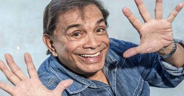 Dedé Santana lembra beijo na boca de Xuxa: 'Ela achou chocho' - Vimarsana News