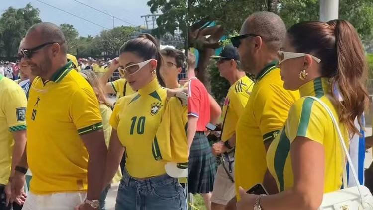 Neymar e Mariane Bernardi