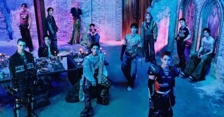 Seventeen apoia jovens com doa��o � UNESCO