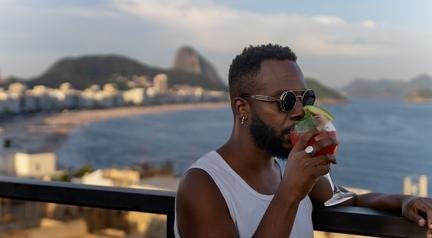 N�o se programou? Saiba onde curtir a festa de ano novo em Copacabana