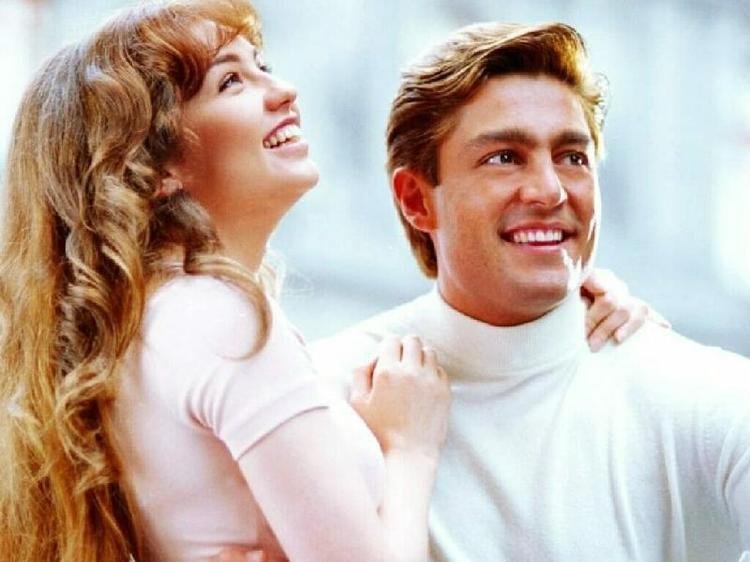 Maria (Thal�a) e Luiz Fernando (Fernando Colunga) em Maria do Bairro