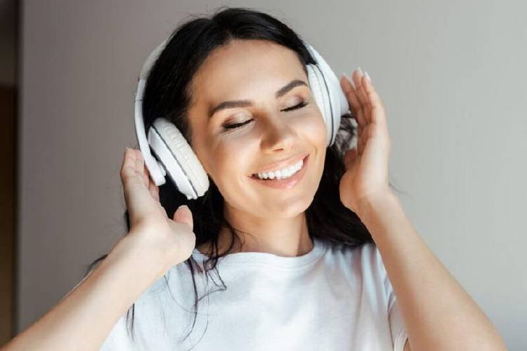 Sertanejo � o g�nero de 7 das 10 m�sicas mais tocadas no Brasil