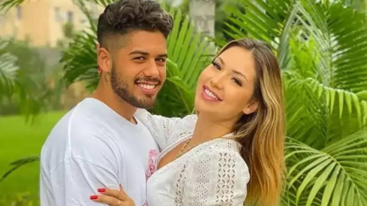 Cantor sanou a dúvida dos fãs nesta sexta-feira (6)