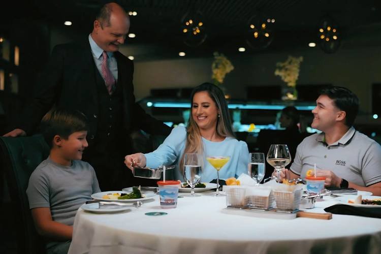 Cortes premium e atendimento bilngue fazem da Adega Gaucha referncia entre os melhores restaurantes brasileiros nos Estados Unidos