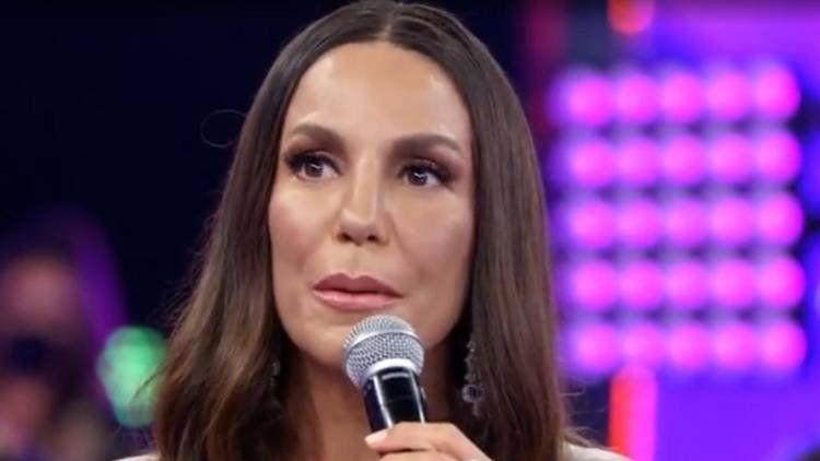 Cantora anunciou uma turn� especial para celebrar grandes nomes do samba